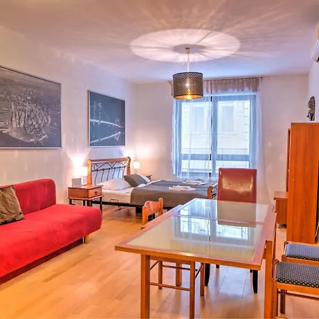Апартаменты Budapest City Apartments *