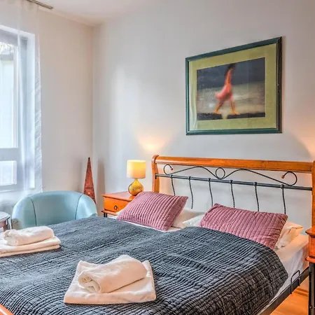 Budapest City Apartments *