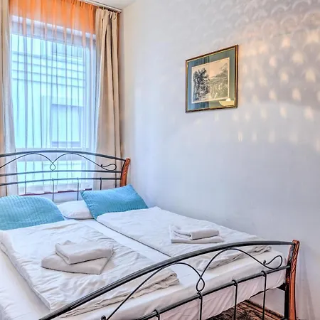 Budapest City Apartments