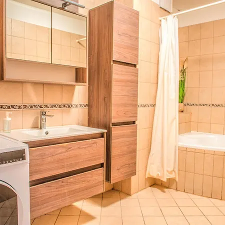 Budapest City Apartments *