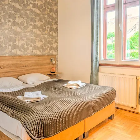 Budapest City Apartments * Budapeste