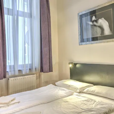 Budapest City Apartments *
