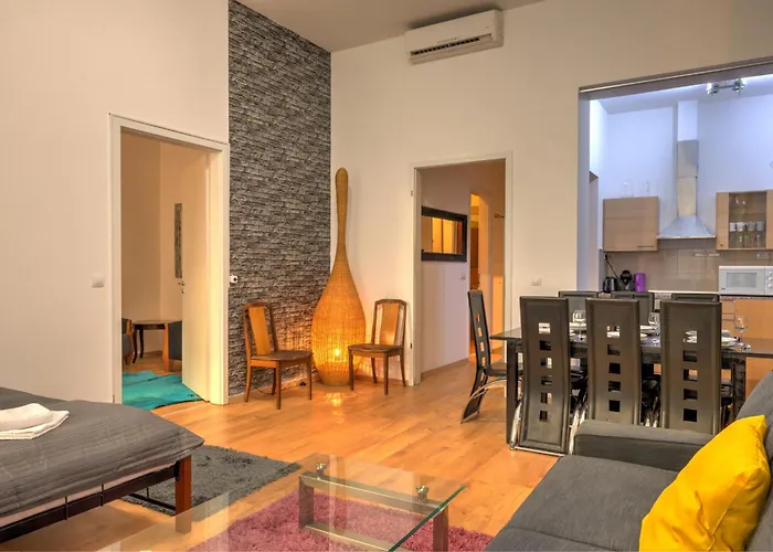 Lägenhet Budapest City Apartments *